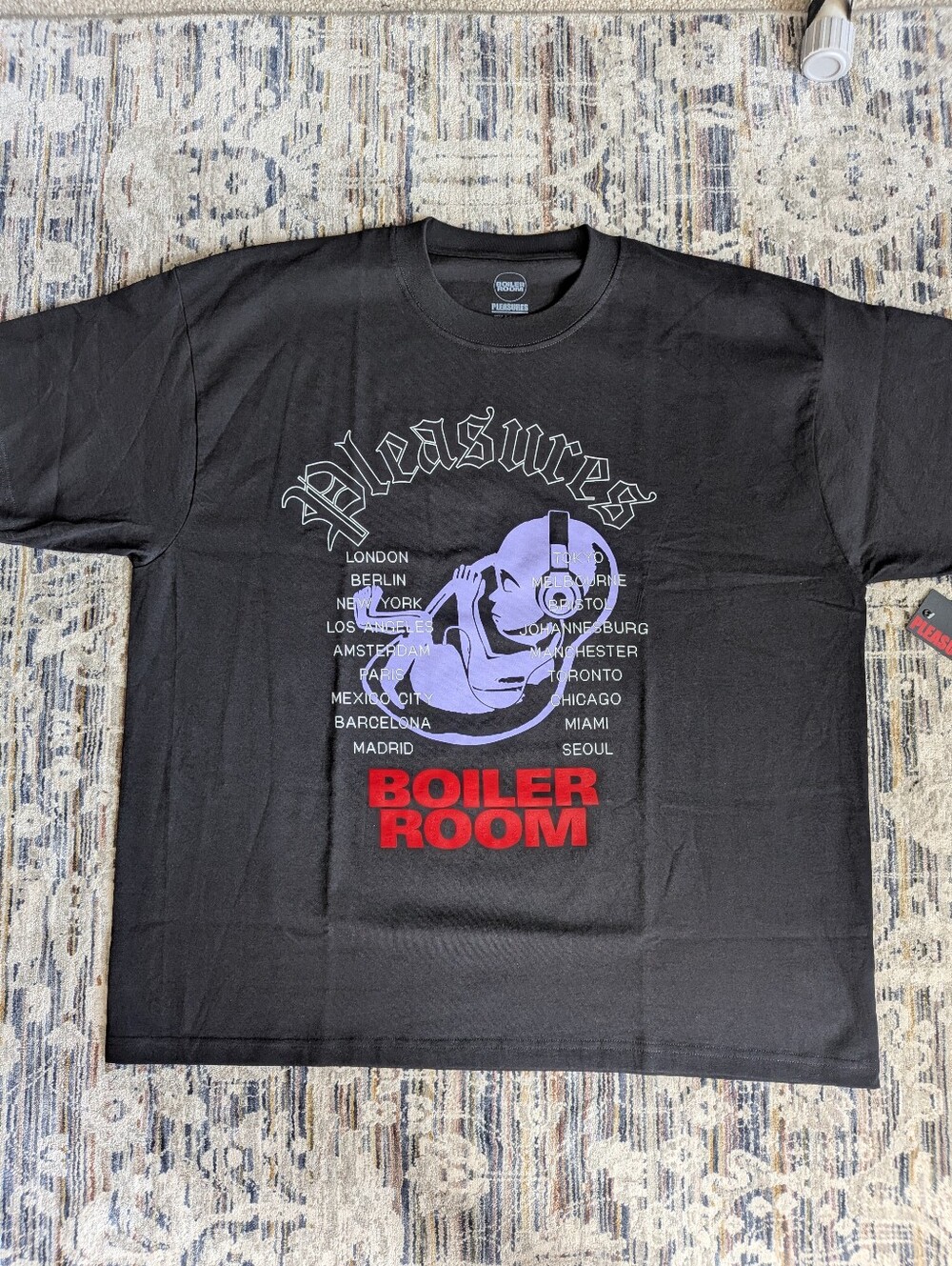Pleasures x Boiler Room Headphone T-Shirt Black XXL NWT